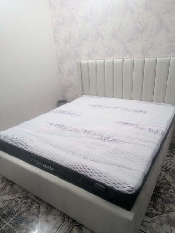 Image #3 from Amina khan